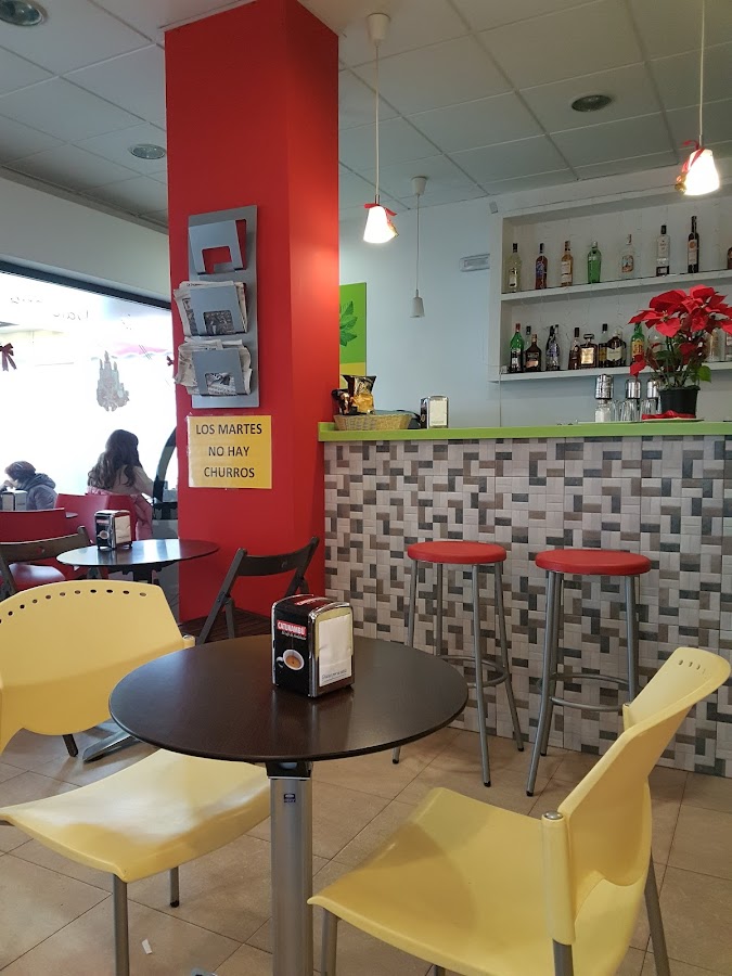 Sabores | Cafetería, Heladería, Churrería